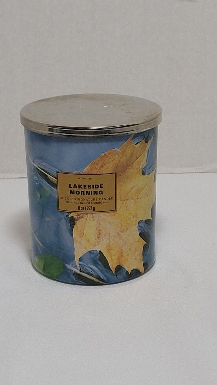 White Barn Lakeside Morning Aromatherapy Single Wick Candle 8 oz